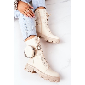 PS1 Warme Arbeiter mit nierenbeigem Look mich an 1