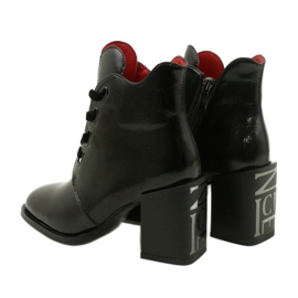 Stylische Stiefel auf der Post schwarz Filippo DBT3109 / 21 BK 3