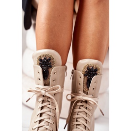 PS1 Warme Arbeiter mit beigefarbenen Hadley-Steinen 1