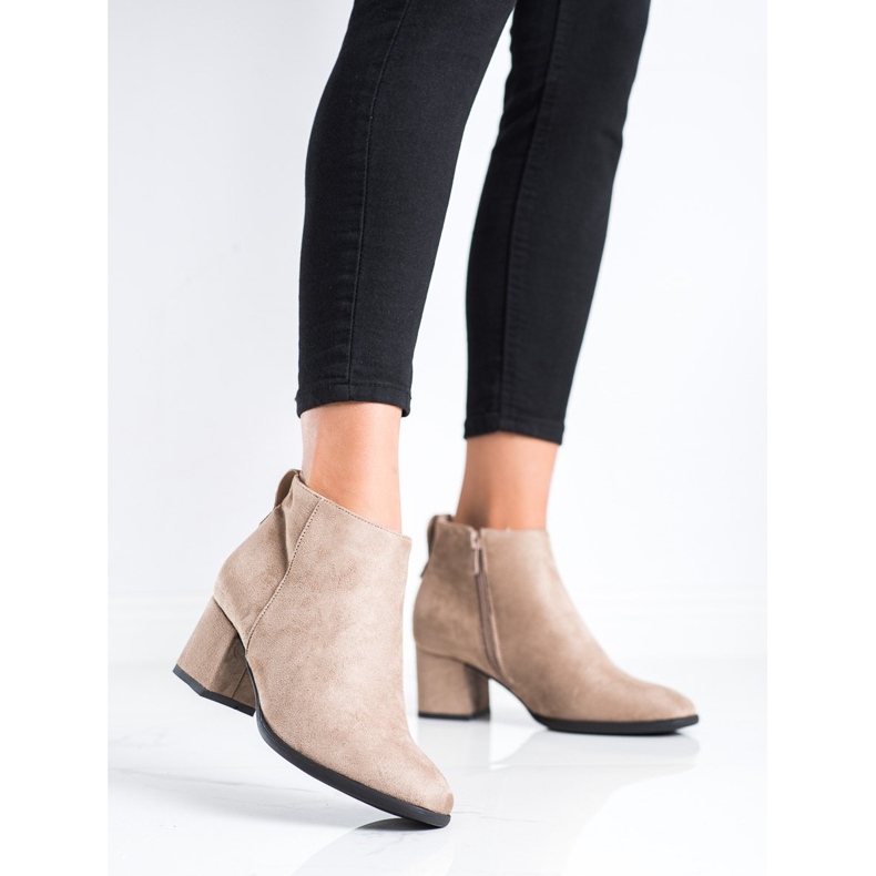 Klassische beige VINCEZA Stiefel 2
