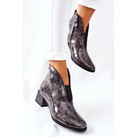 Warme Lederstiefel mit hohem Absatz Maciejka 04777-13 Grau mehrfarbig 2