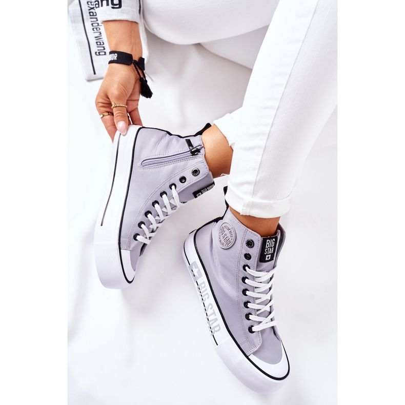 Hohe Sneakers On The Big Star II274016 Graue Plattform 1