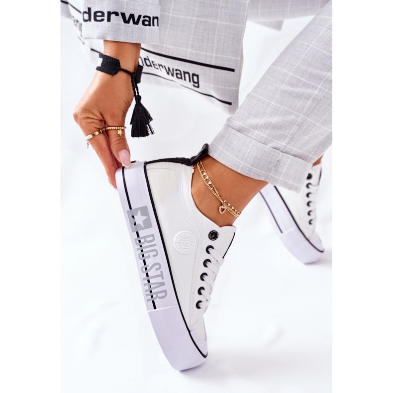 Sneakers On The Big Star II274021 Plateau Weiß 2