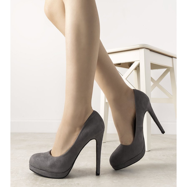 Graphitpumps an der Ultimate Ferse grau 2