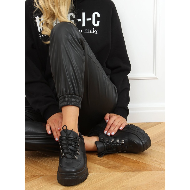 Schwarze Sportschuhe mit hohen Sohlen 6291 Black 2