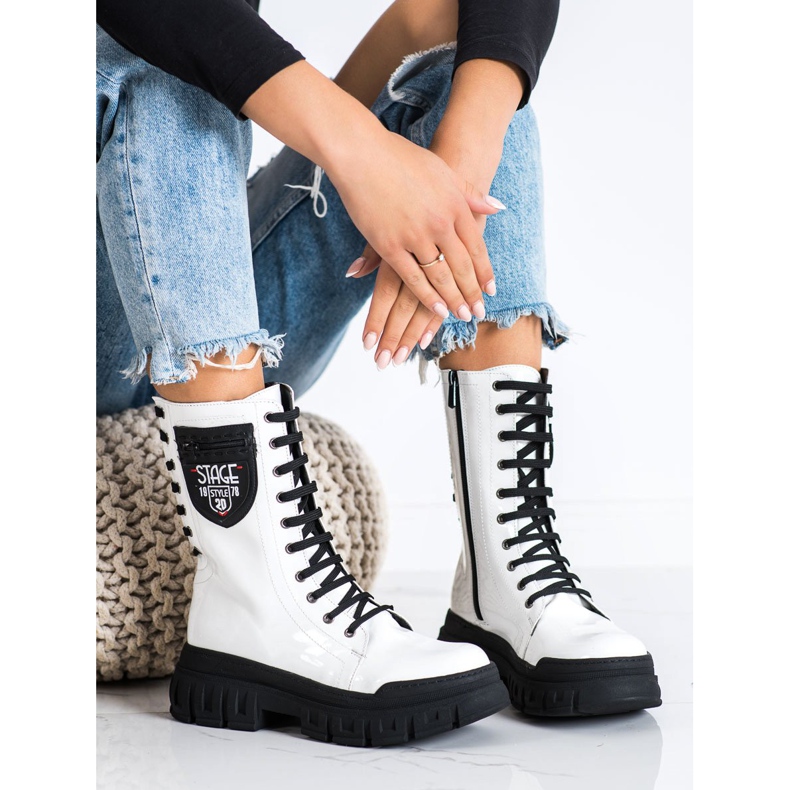 SHELOVET Weiße Stiefel auf der Plattform 2