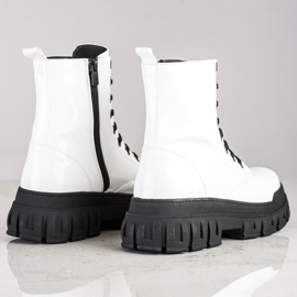 SHELOVET Warme Stiefel mit Öko-Leder weiß 2