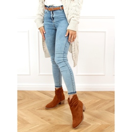 Stiefel mit niedrigem Absatz camel Z1165 Camel braun 2