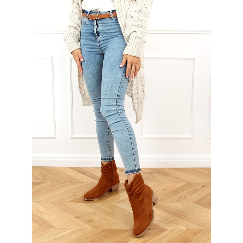 Stiefel mit niedrigem Absatz camel Z1165 Camel braun 2