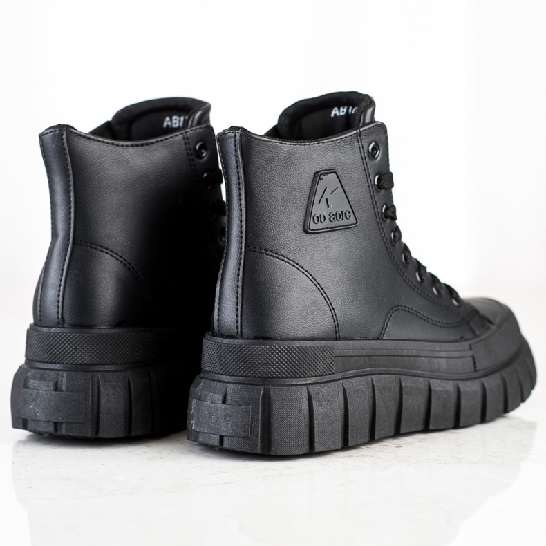 SHELOVET Sneakers mit Öko-Leder auf der Plattform schwarz 1