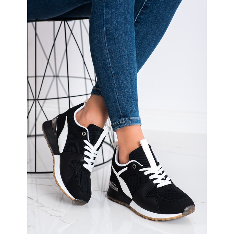 SHELOVET Schwarze Sportschuhe 1