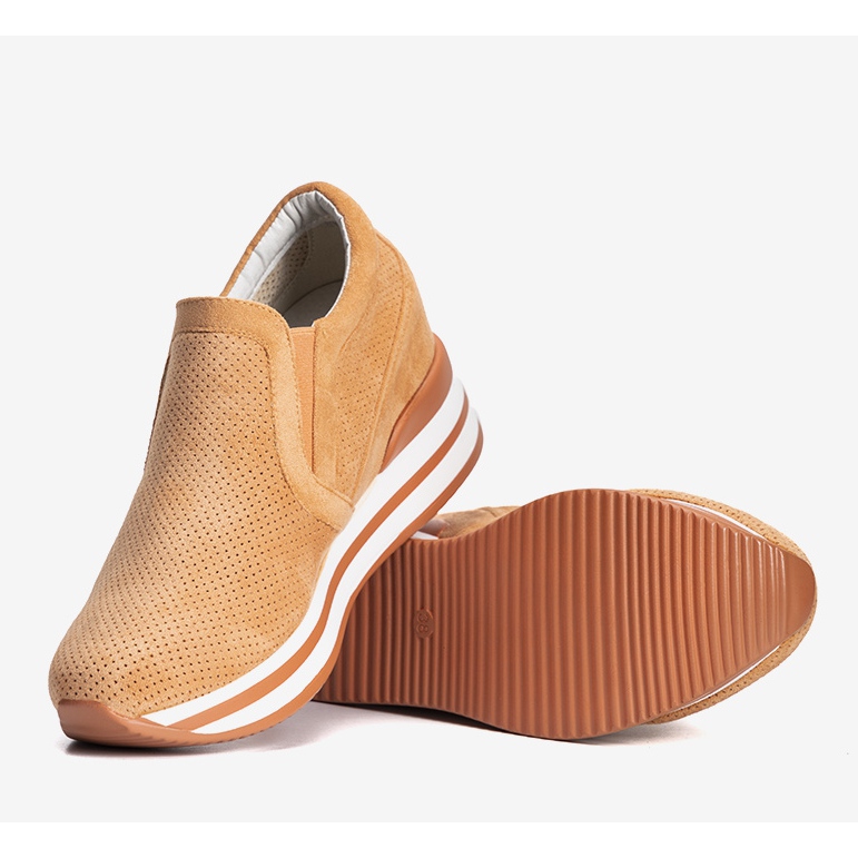 Orange Sneaker mit Keilabsatz von Mina 1