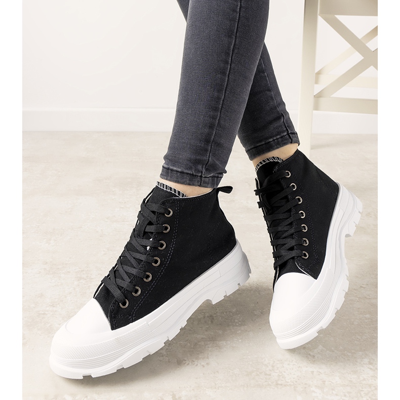 Sanabria schwarze Damensneaker 1