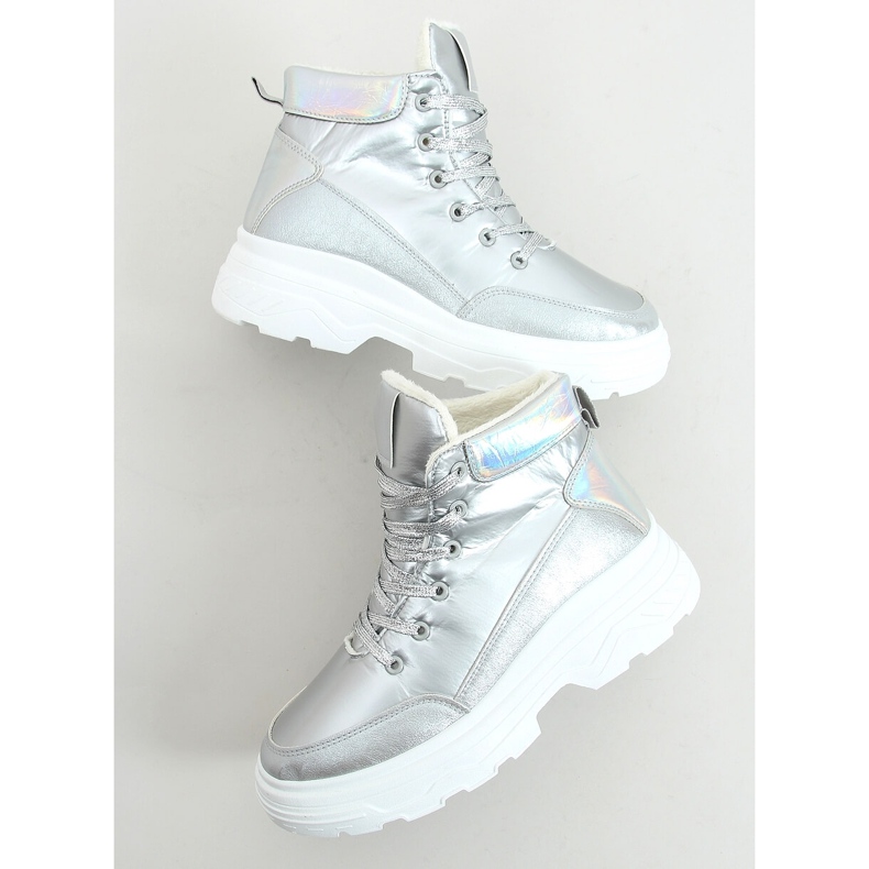 Silber isolierte Sportschuhe FA-3357 Silver silber- 1