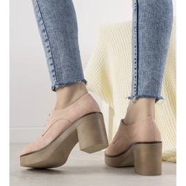 Rosa Schnürstiefeletten am Cortona-Pfosten 1