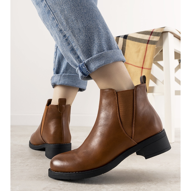 Guliet flache Kamelstiefel für Damen braun 1