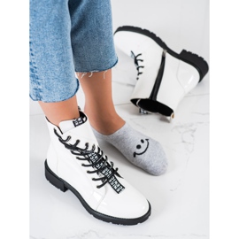 Vinceza Die weißen Arbeiter von VINCEZ 1