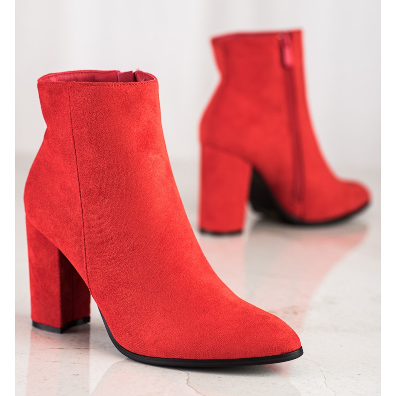 Bestelle Elegante rote Stiefel 1