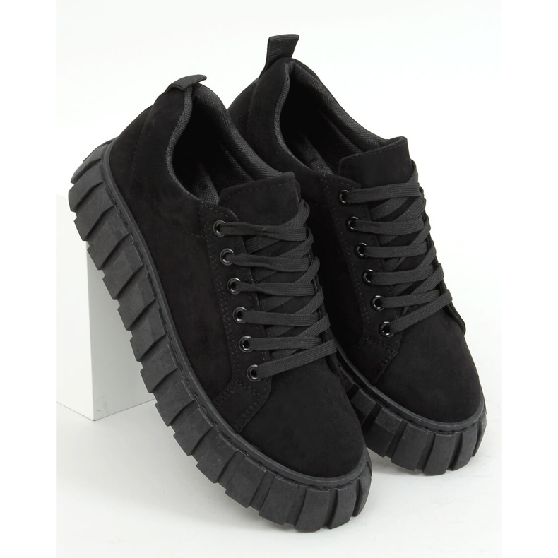 Schwarze 19287 All Black Sneaker mit dicker Sohle 1