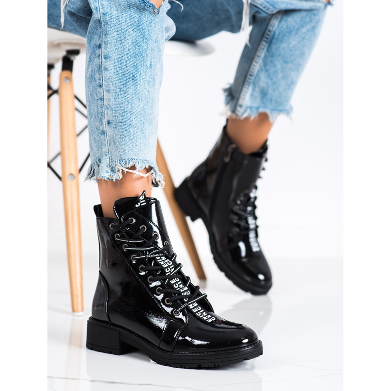 VINCEZA Schwarze Arbeiter 2