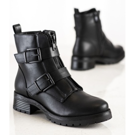 Queentina Gewärmte schwarze Arbeiter 1