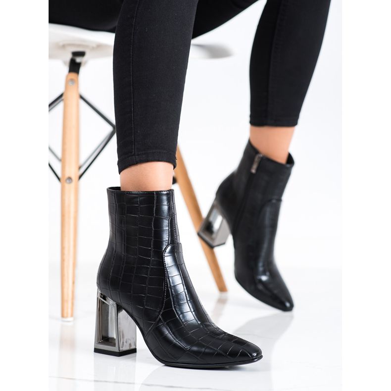 S. BARSKI Stiefel mit dekorativem Absatz S.BARSKI schwarz 2