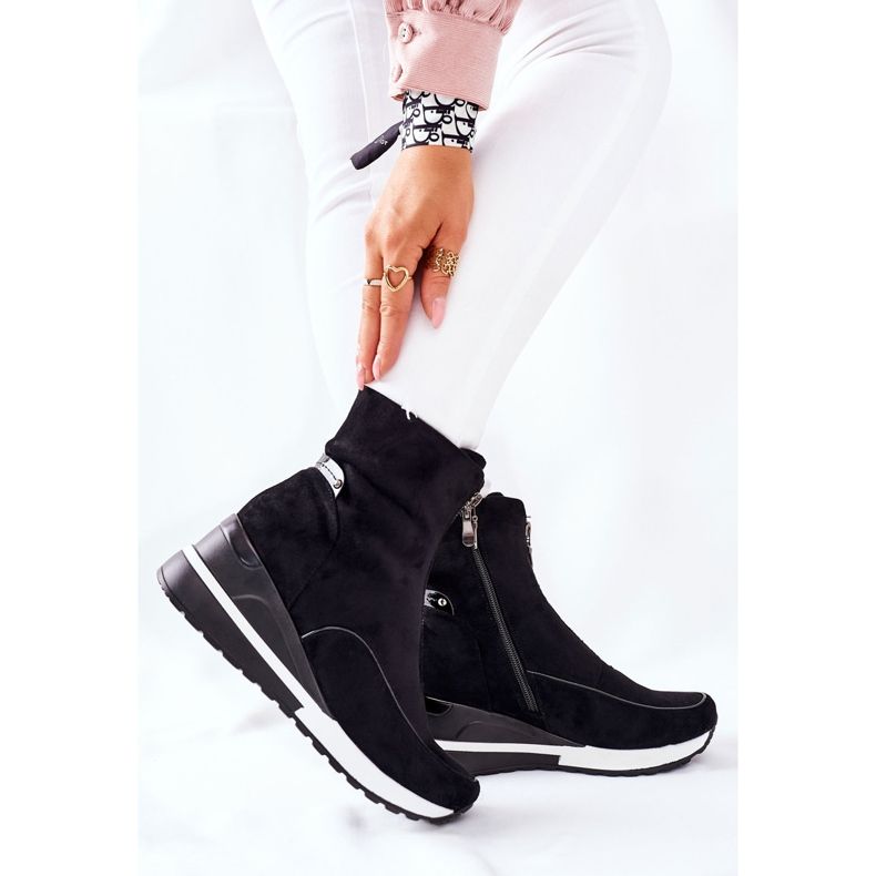 Vinceza Damenstiefel auf Keilabsatz Schwarz Glenvar 1