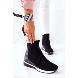 Vinceza Damenstiefel auf einem Keil Schwarz Greenfort 1