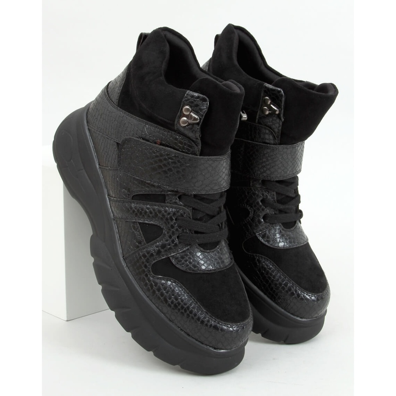 Schuhe mit hohen Sohlen KL-771 Schwarz 1