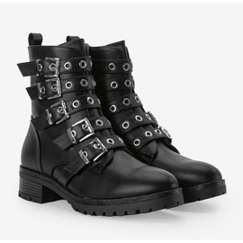 Schwarze Taschen mit Suzan-Schnallen 1