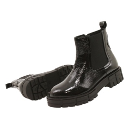 Schwarz lackierte Frauenstiefel Caprice 9-25461-27 017 3