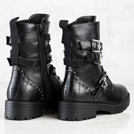 Erynn Schwarze Arbeiter mit dekorativen Schnallen 1