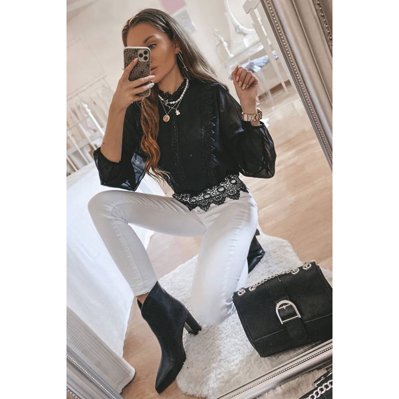 Klassische schwarze Stiefeletten am Melanie-Pfosten 2