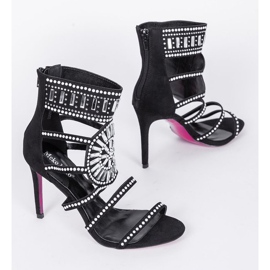 Schwarze Sandalen mit Stilettoabsatz von Tisha 1