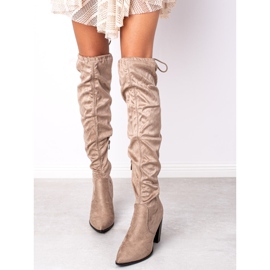 Overknee-Stiefel von VINCEZA beige 1