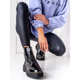 Goodin Lackierte Booties auf der Plattform schwarz 1