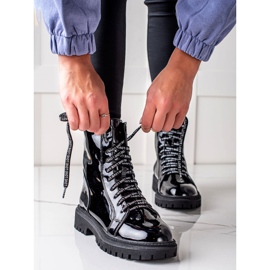 Goodin Lackstiefel Liebe schwarz 1