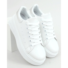 Weiße Damen Sneakers T0YD8240-5 WEISS / SILBER 2