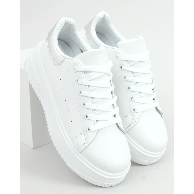 Weiße Damen Sneakers T0YD8240-5 WEISS / SILBER silber- 2