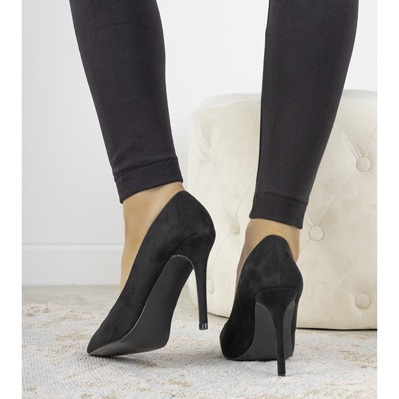 Schwarze klassische Hyirnar Wildleder-Heels 1