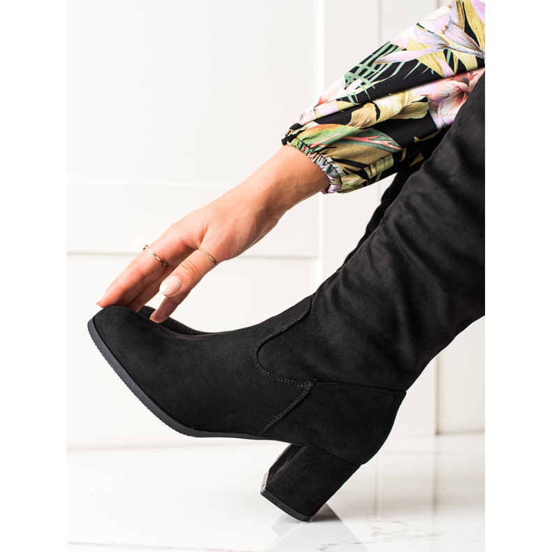 Stylische schwarze VINCEZA Stiefel 2