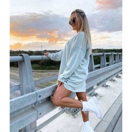 Hohe stilvolle weiße Gral Stiefel 1