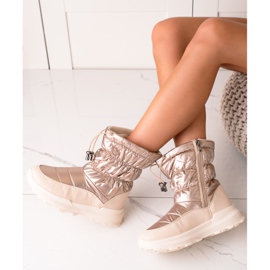 TRENDI Modische goldene Schneestiefel 2