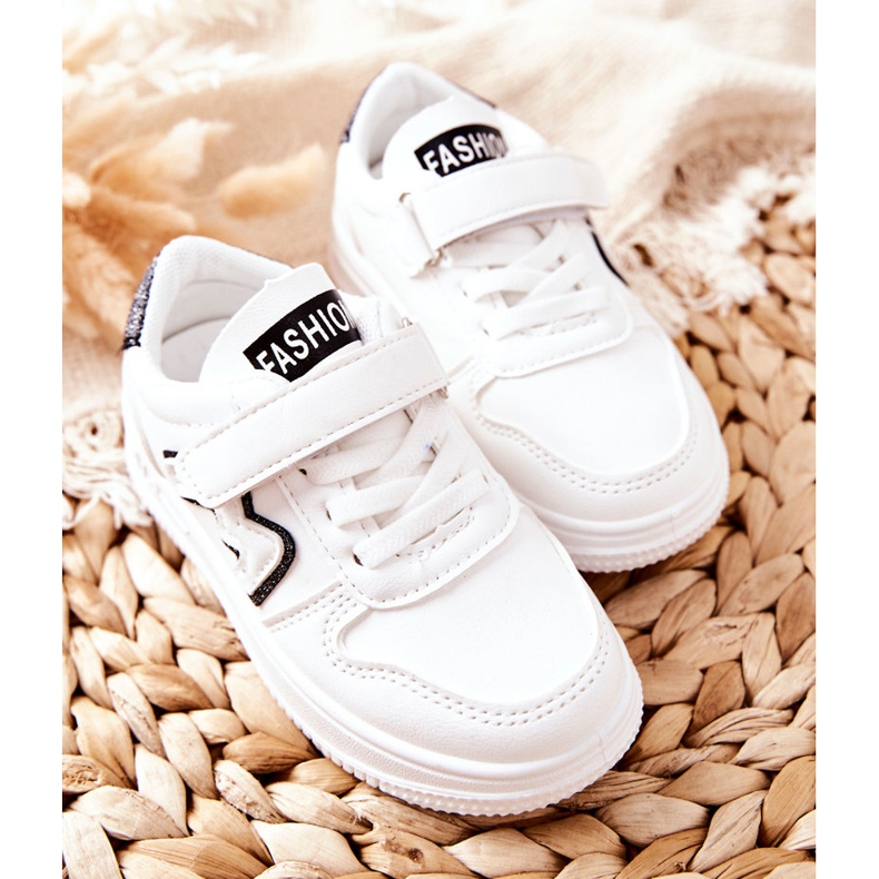 Sportschuhe für Kinder mit Klettverschluss Schwarz und Weiß Santi 2