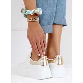 Weiße Damen Sneaker T0YD8240-5 WEISS / GOLD golden 1