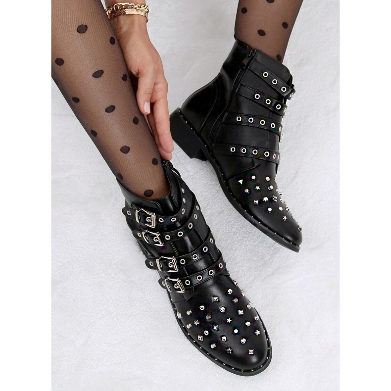 Schwarze Stiefel mit Nieten schwarz M8AX1658-18 Schwarz 1