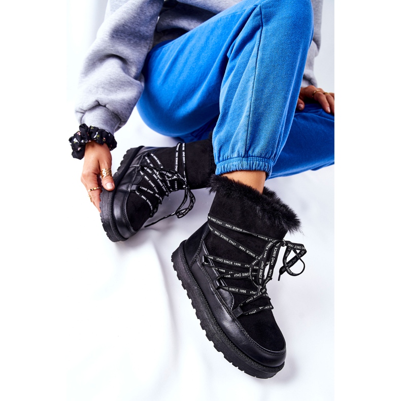 POTOCKI Schneestiefel mit Fell isoliert auf dem Plateau schwarz Salemi 2