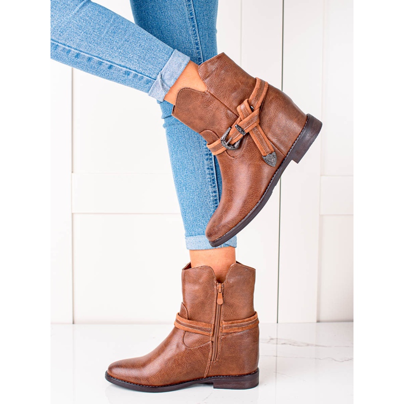 TRENDI Stylische Keilstiefel braun 1