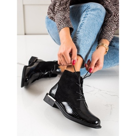 Schwarze Stiefel von Sergio Leone 1