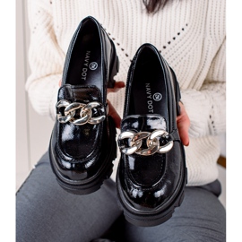TRENDI Modische schwarze Loafer 1